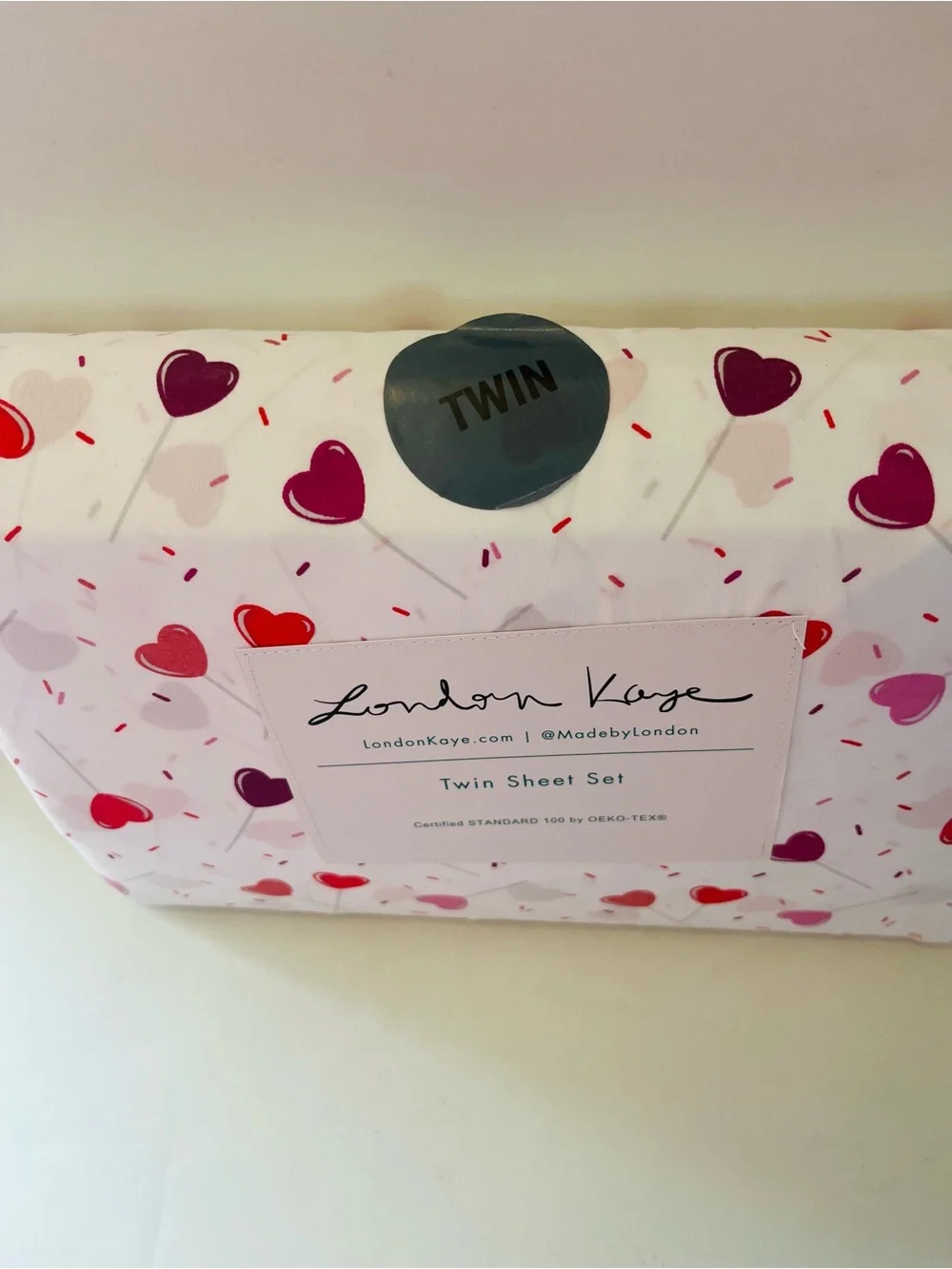 London Kaye & Oh Cupid Lot of 2 Twin Size Heart Valentine Sheet Sets Pink White